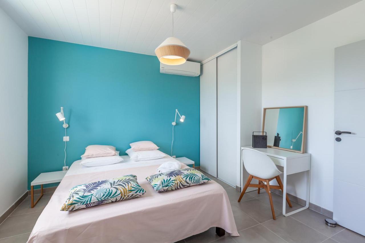 Seacove & Seaside Villas, Classees 4 Etoiles レ・トロワ・イレ エクステリア 写真